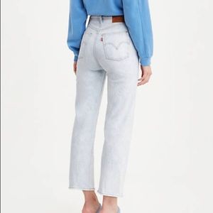 LEVIS Ribcage High Waisted Jeans